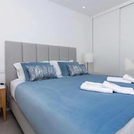 Apartment Panoramic N - Rooftop Pool & Sea View & Garage & Bbq Albufeira
