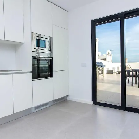 Panoramic N - Rooftop Pool & Sea View & Garage & Bbq Albufeira